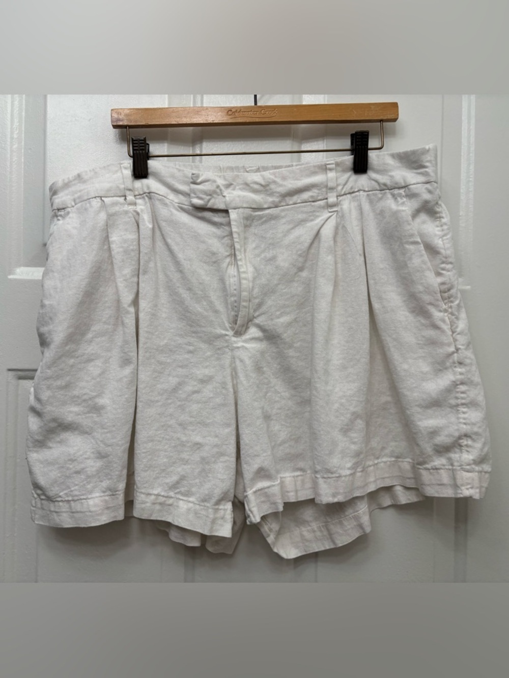 a new day linen/rayon blend White Pleated Linen-Blend Women's Shorts
